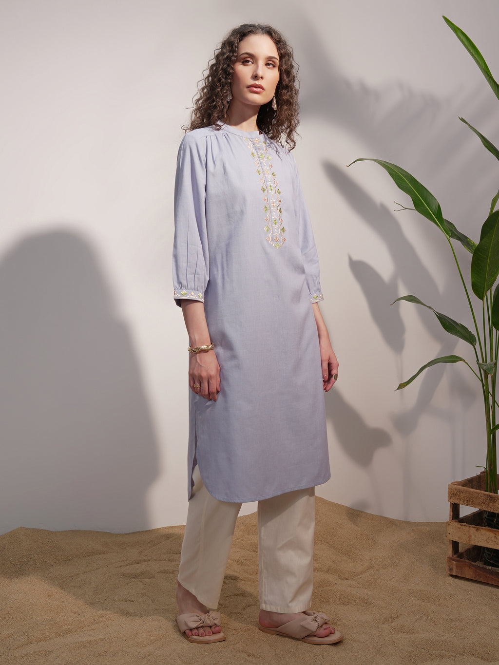 Vara By Vishudh Women Blue Embroidered Straight Kurta - Blue - Image 6