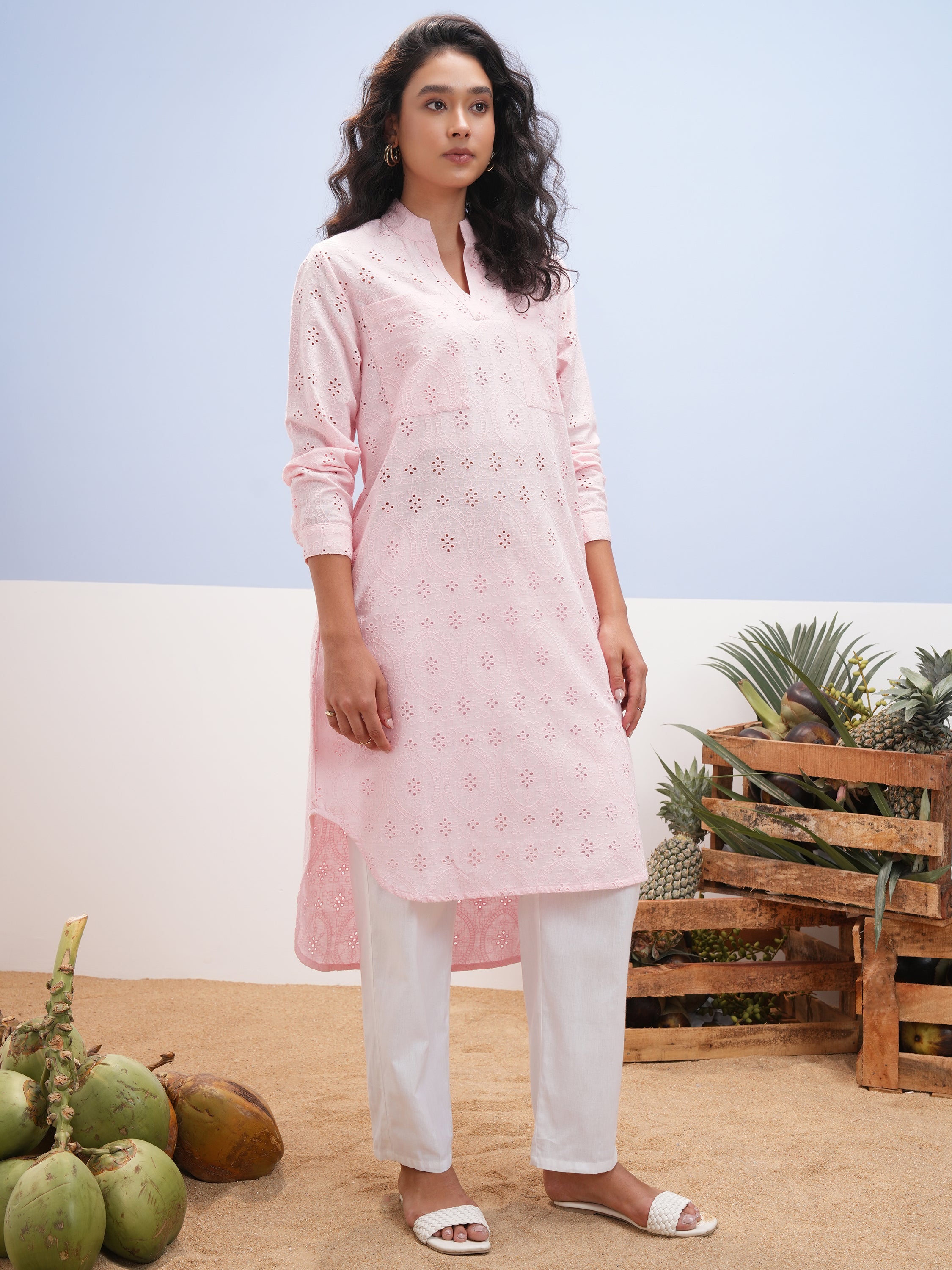 Vara By Vishudh Women Pink Embroidered Straight Kurta - Pink - Image 4