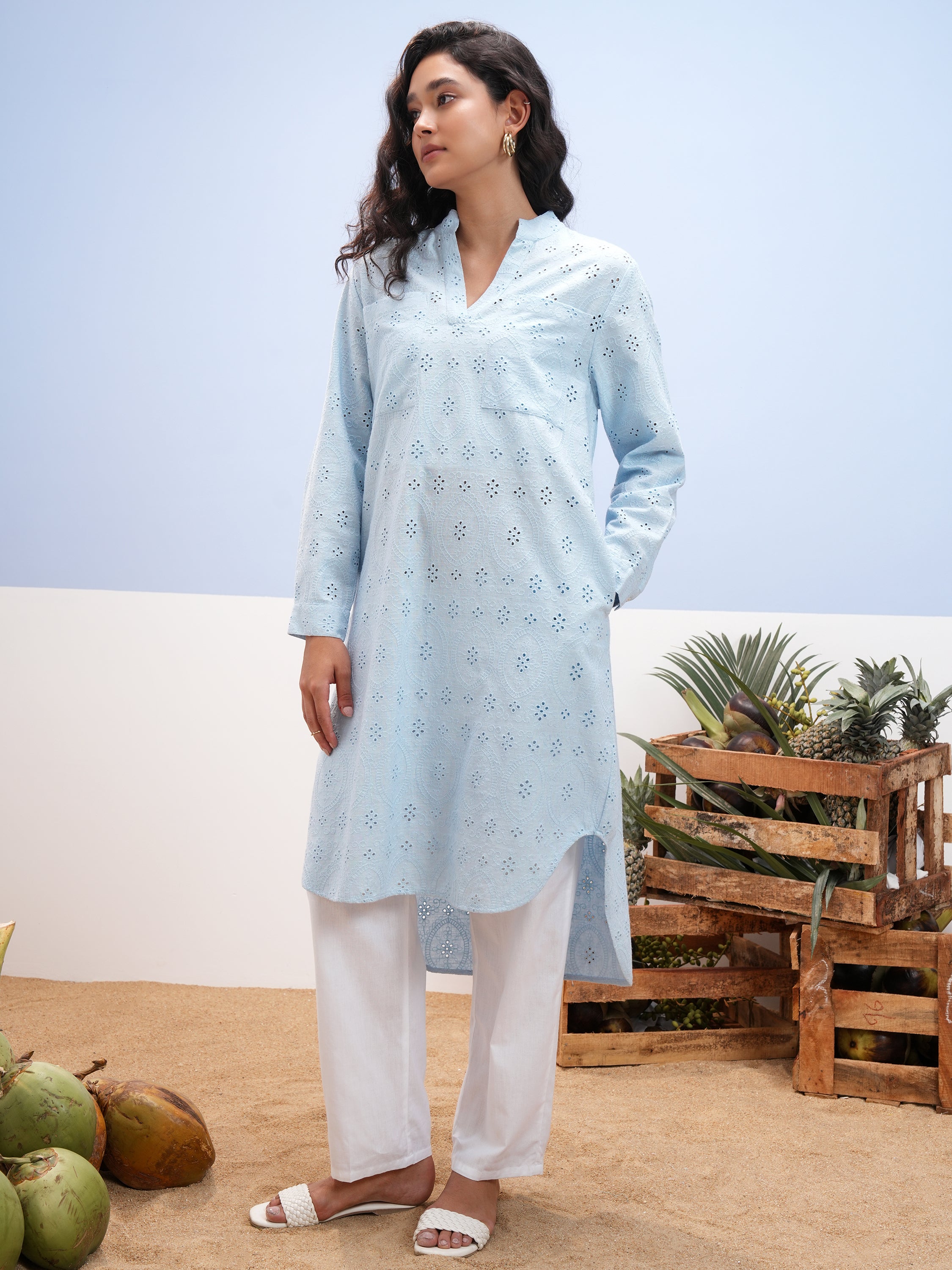 Vara By Vishudh Women Blue Embroidered Straight Kurta - Blue - Image 2