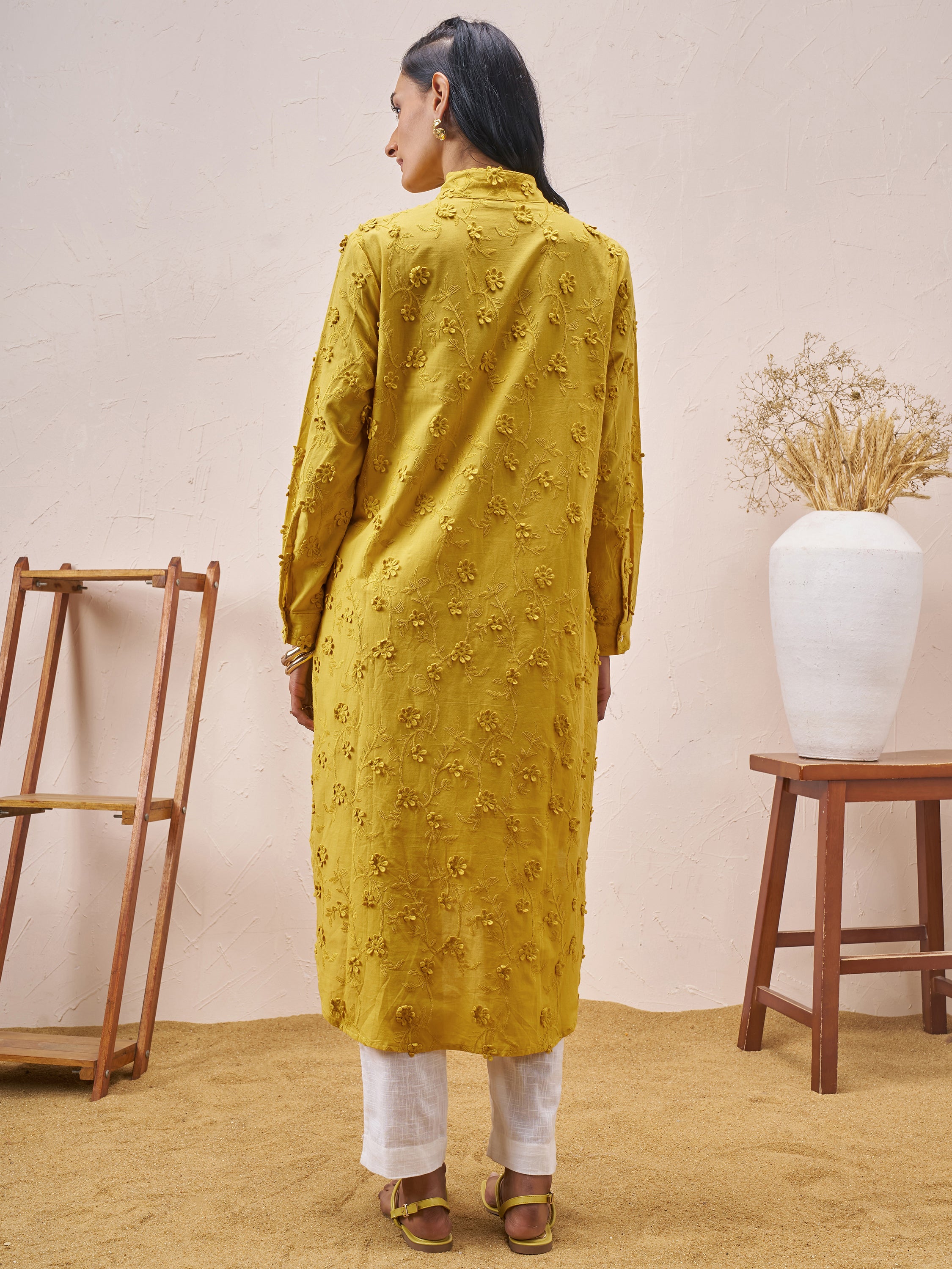 Vara By Vishudh Women Mustard Embroidered Straight Kurta - Mustard - Image 3