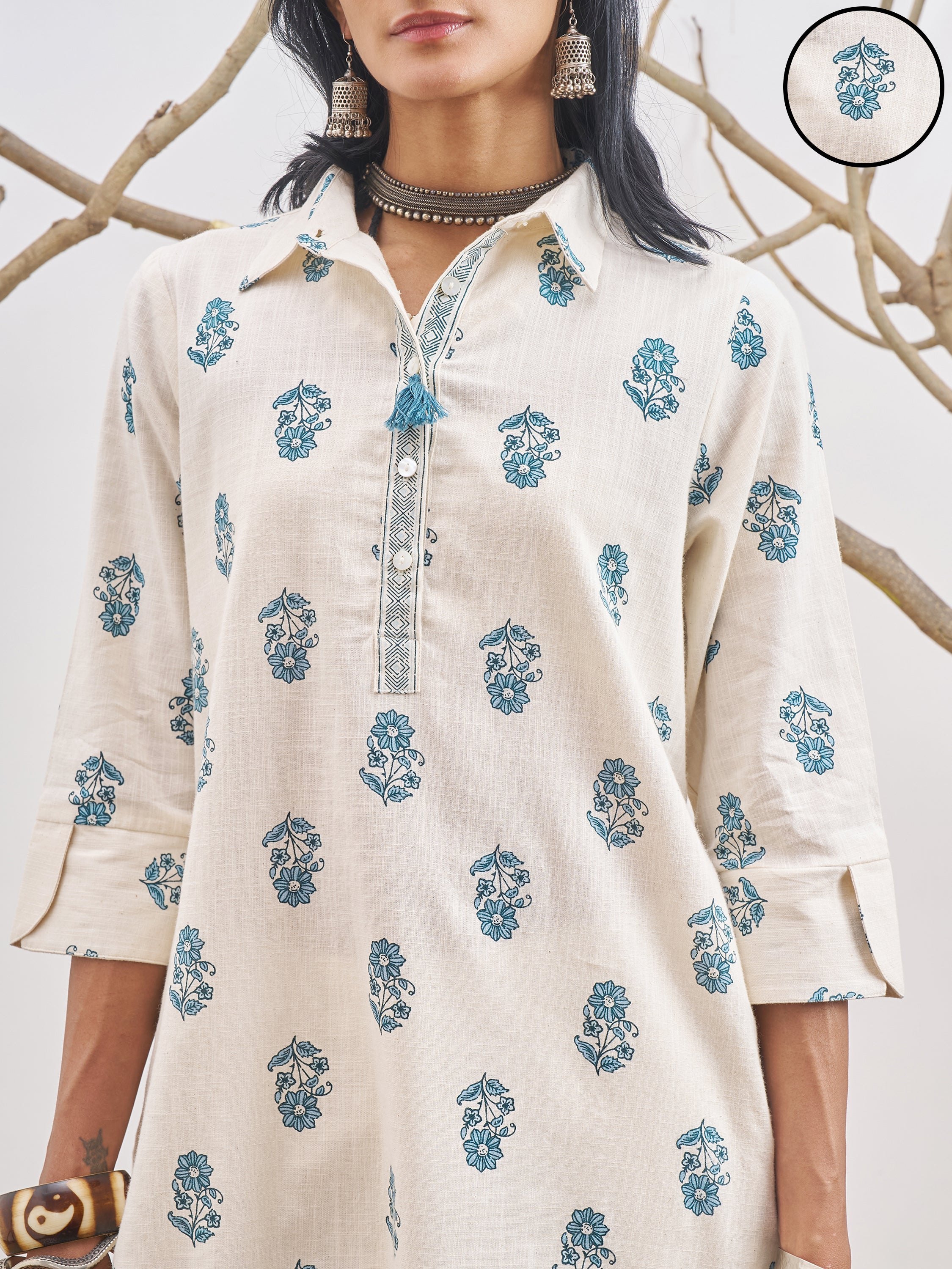Vara By Vishudh Women Off White Printed Straight Kurta - Off White - Image 5