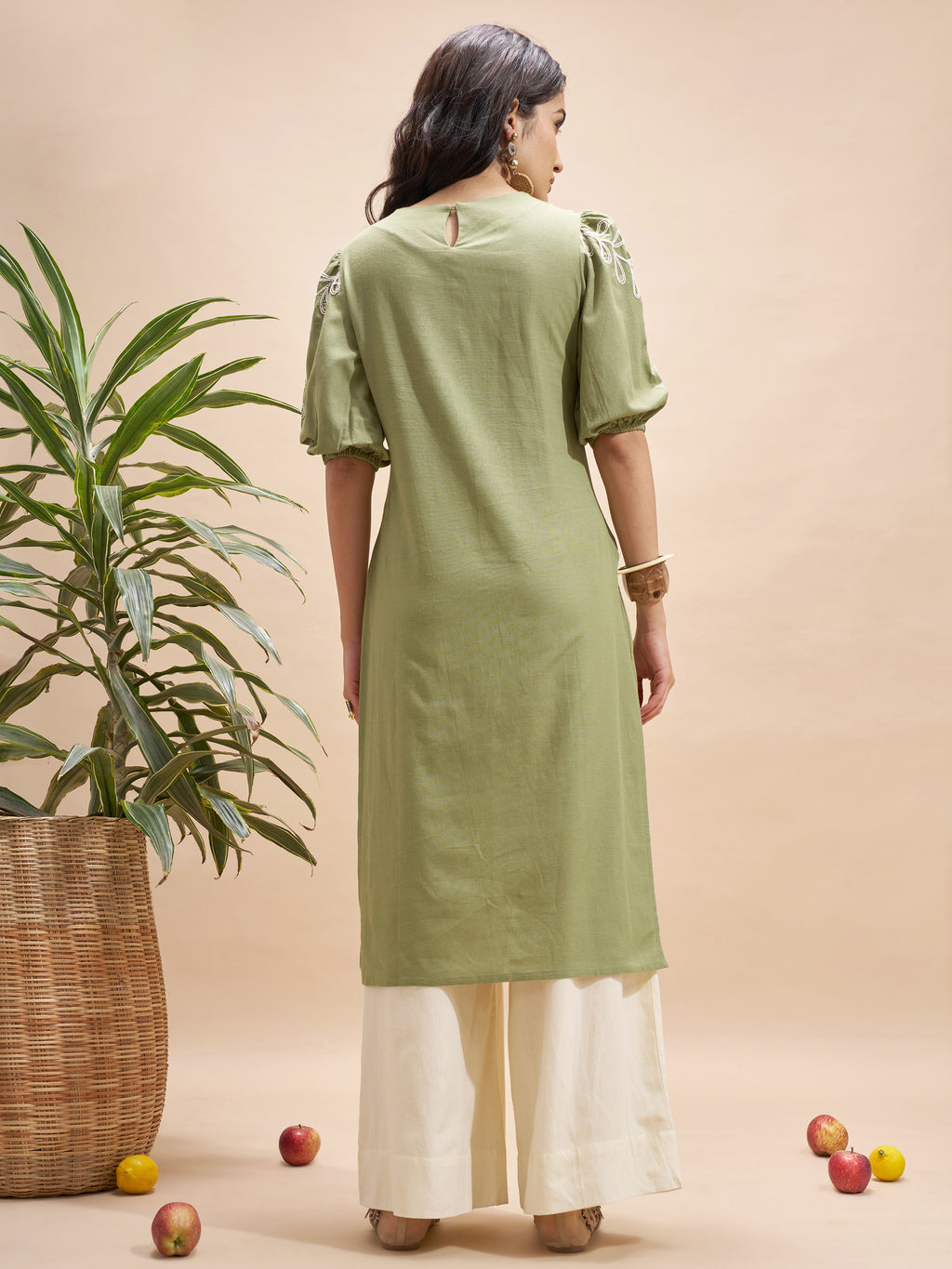 Vara By Vishudh Women Olive Embroidered Straight Kurta - Olive - Image 3