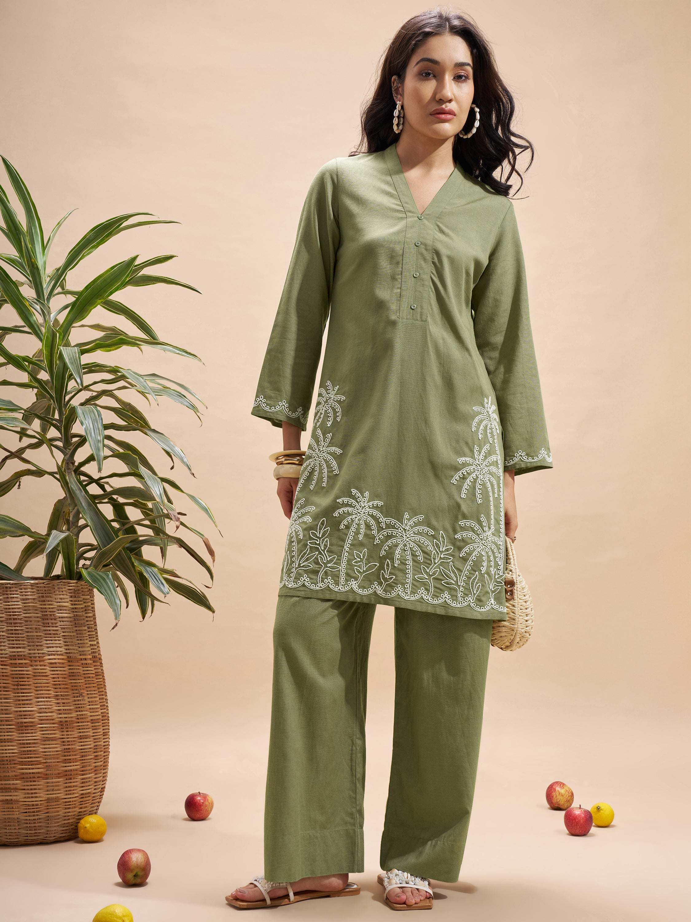 Vara By Vishudh Women Olive Embroidered Straight Kurta - Olive - Image 1