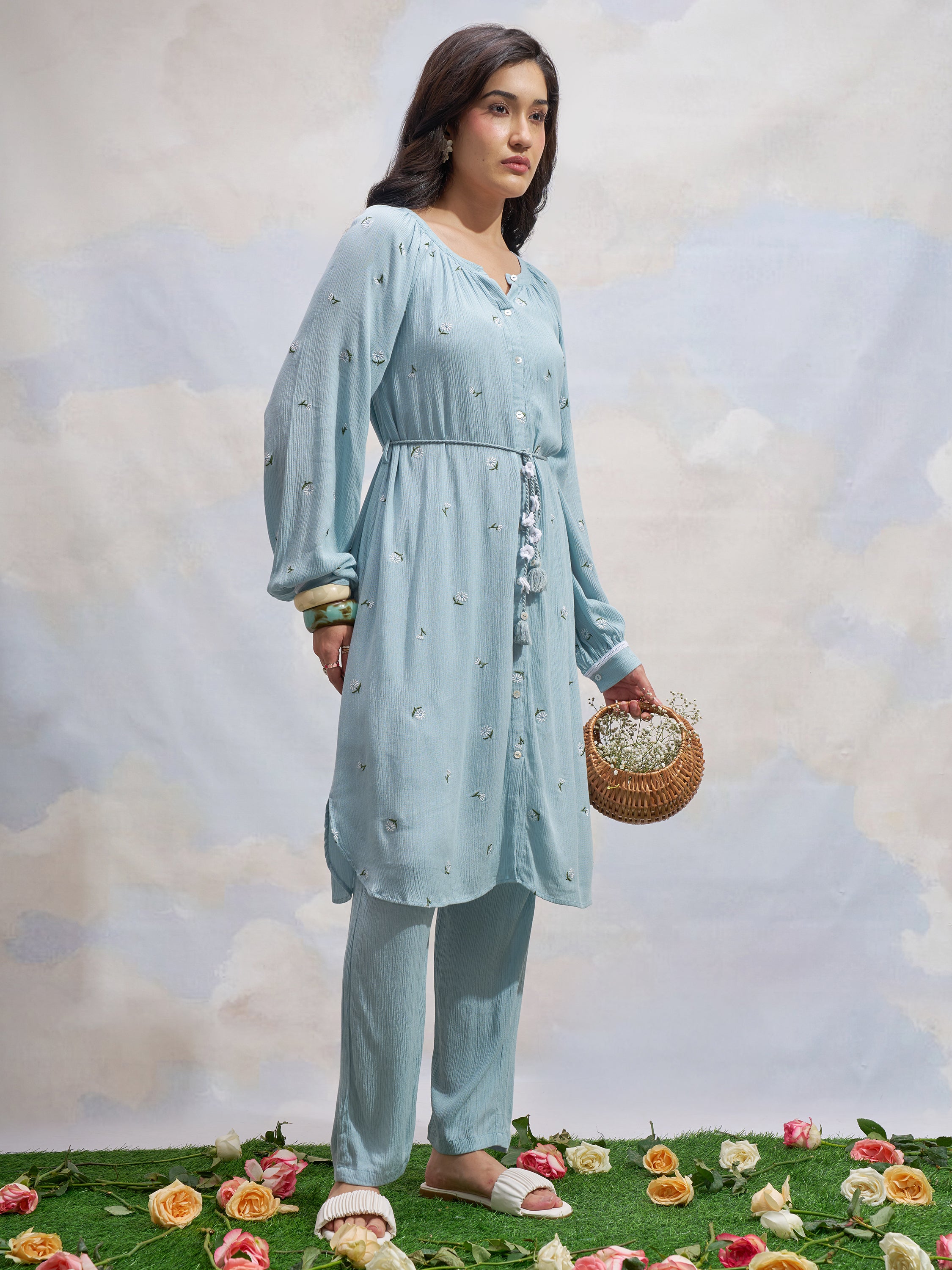 Vara By Vishudh Women Blue Embroidered Straight Kurta - Blue - Image 4