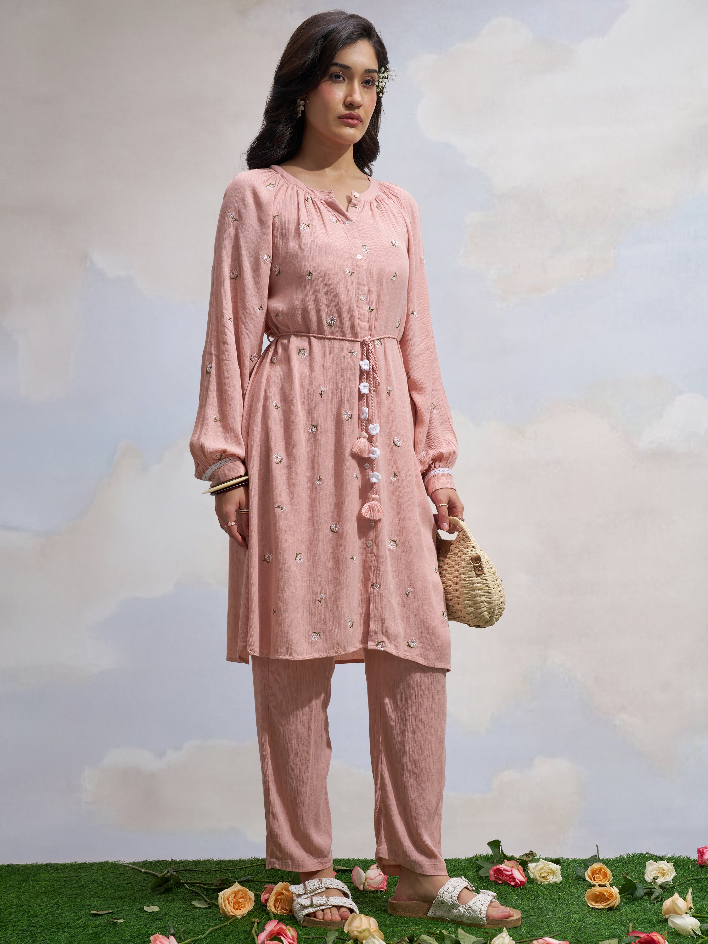 Vara By Vishudh Women Pink Embroidered Straight Kurta - Pink - Image 4