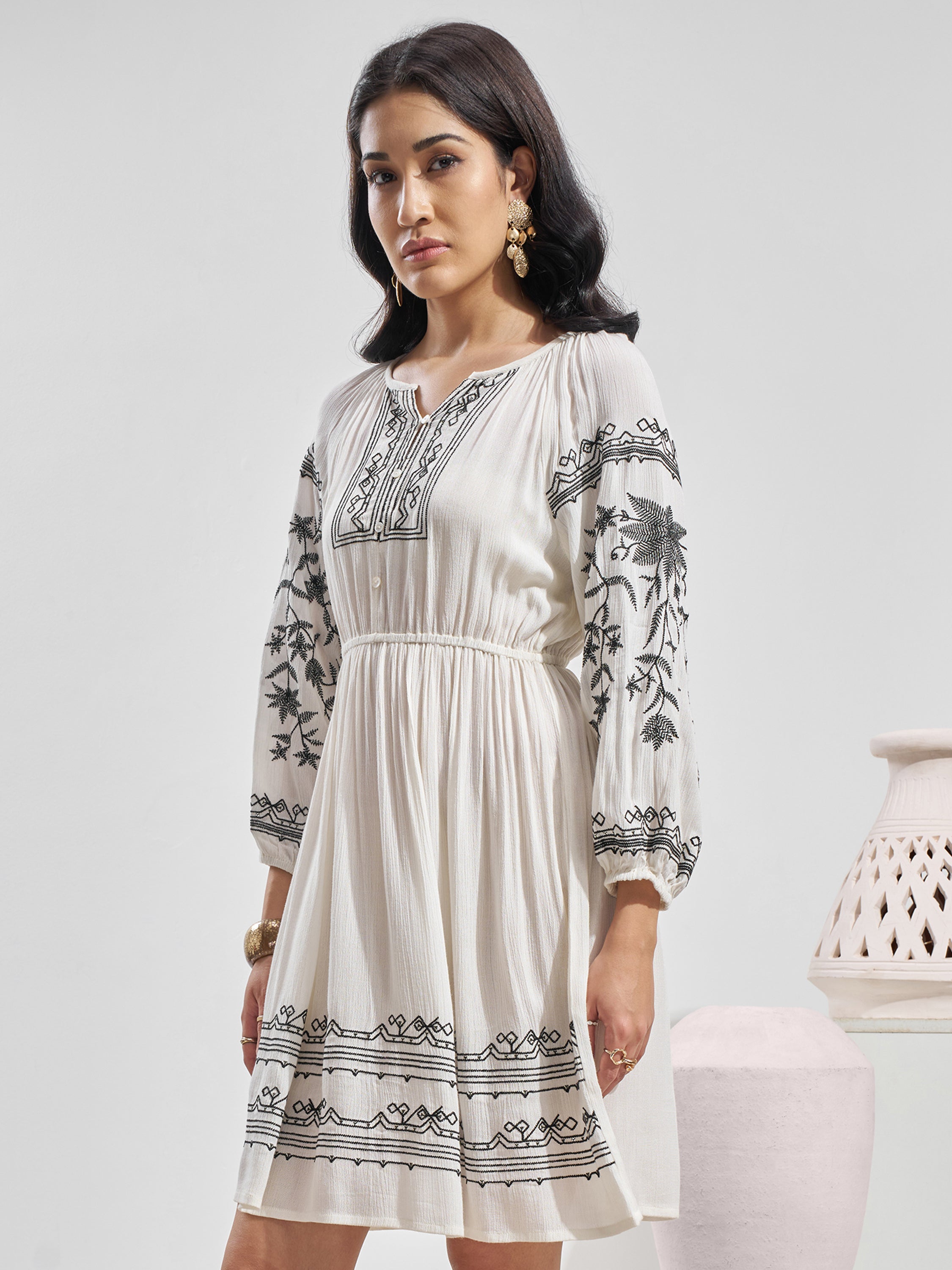 Vara By Vishudh Women Off White Embroidered Fit and Flare Dress - Off White - Image 4