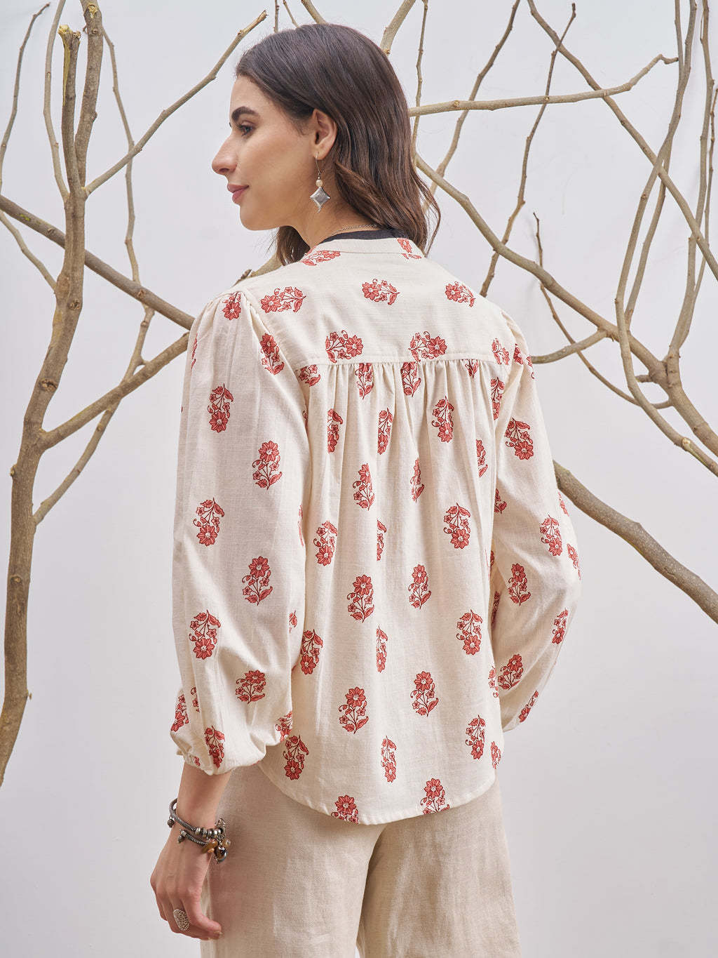 Vara By Vishudh Women Off White Printed Casual Shirt - Off White - Image 3