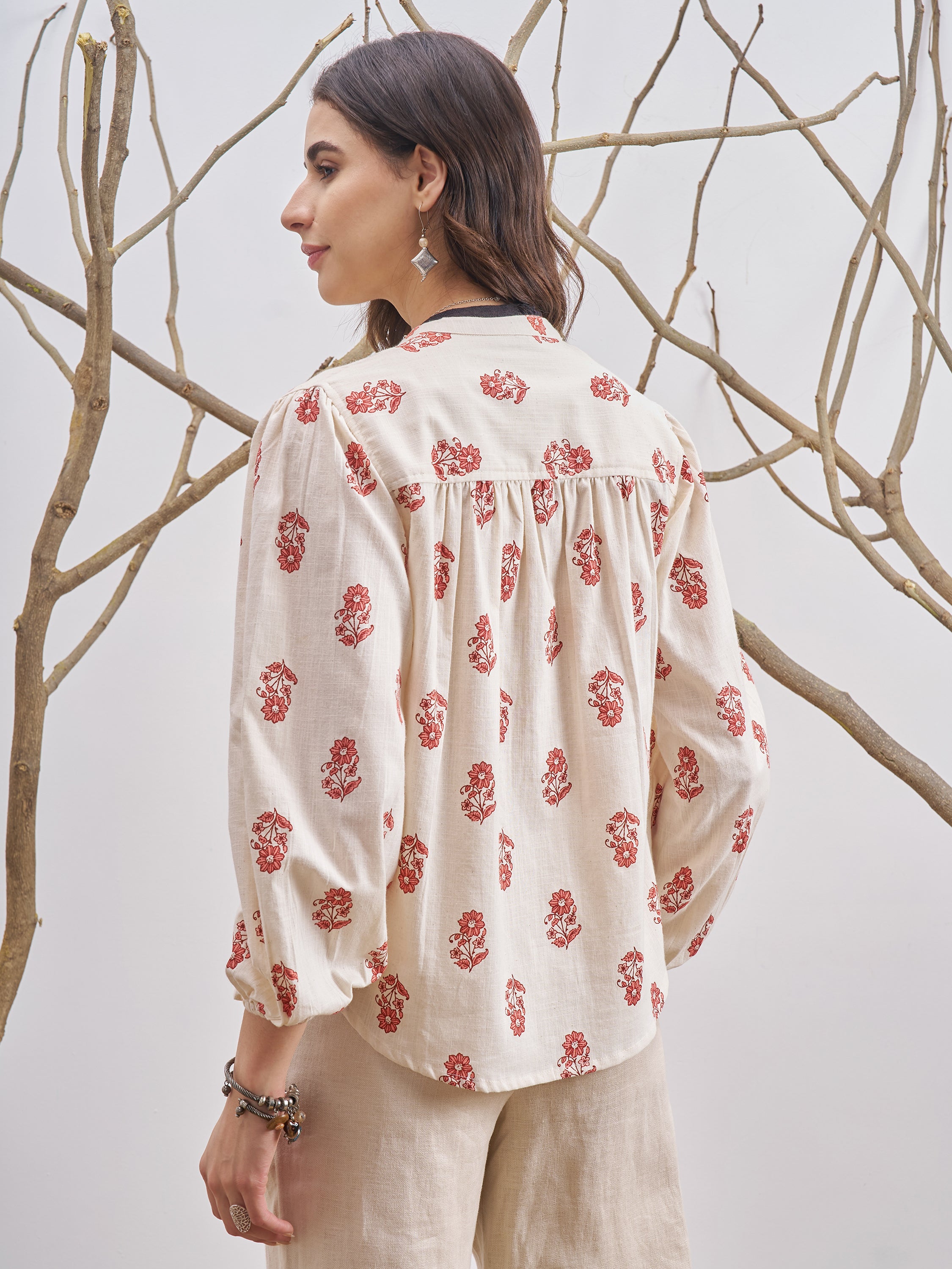 Vara By Vishudh Women Off White Printed Casual Shirt - Off White - Image 3