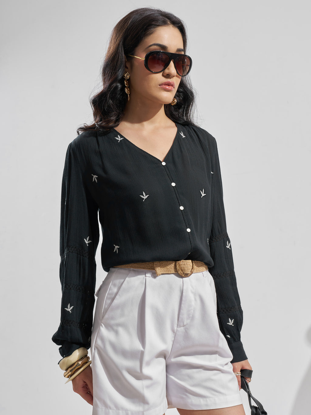 Vara By Vishudh Women Black Embroidered Tunic - Black - Image 6