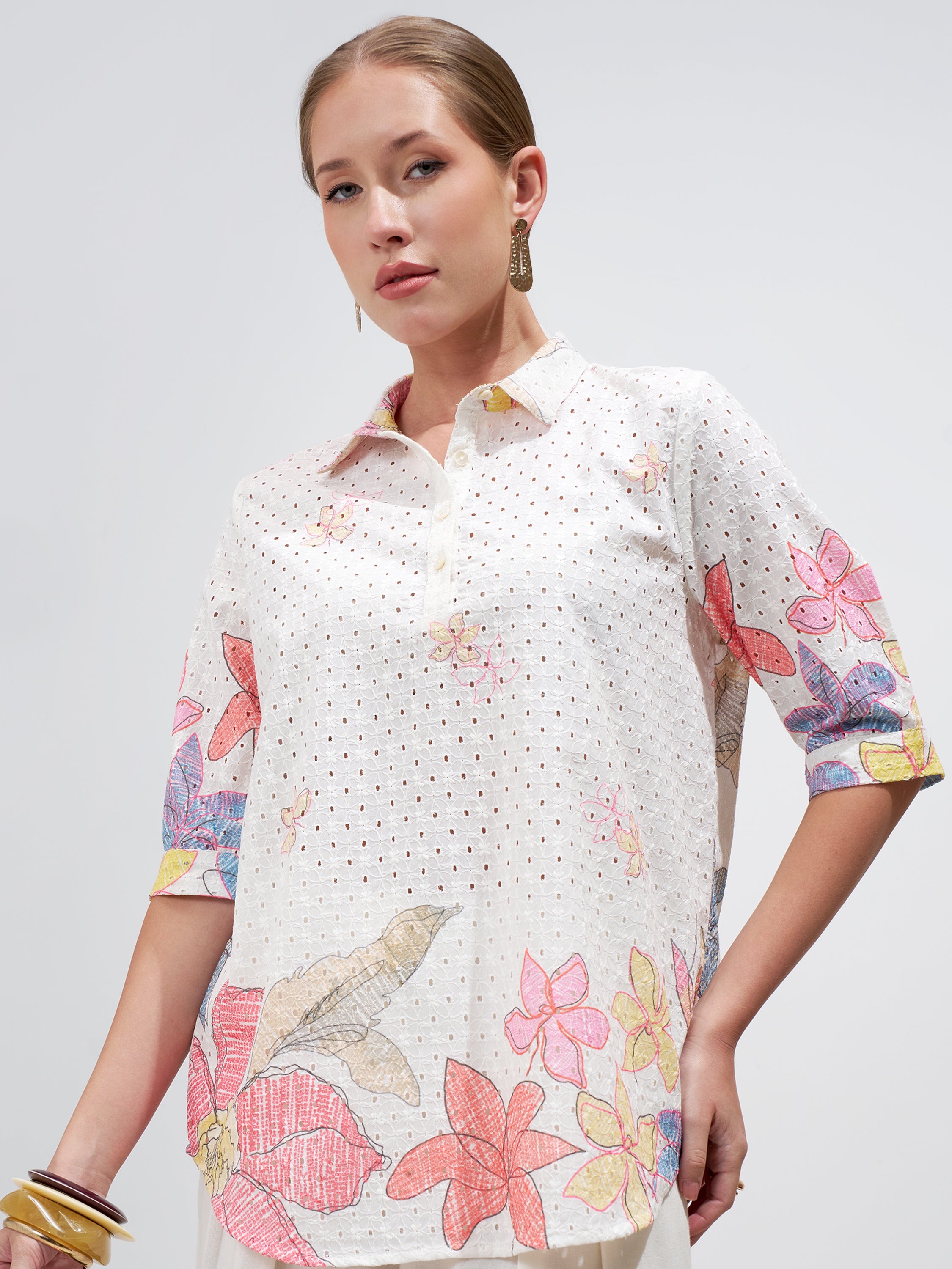 Vara By Vishudh Women Off White Printed Tunic - Off White - Image 1