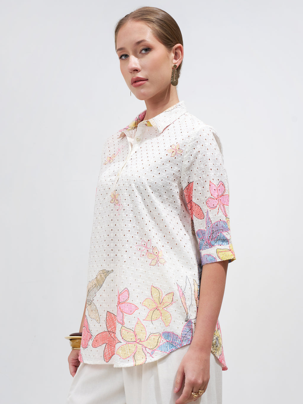 Vara By Vishudh Women Off White Printed Tunic - Off White - Image 4