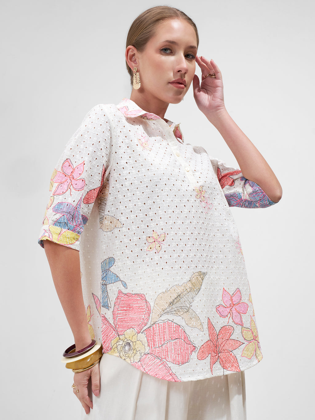 Vara By Vishudh Women Off White Printed Tunic - Off White - Image 6