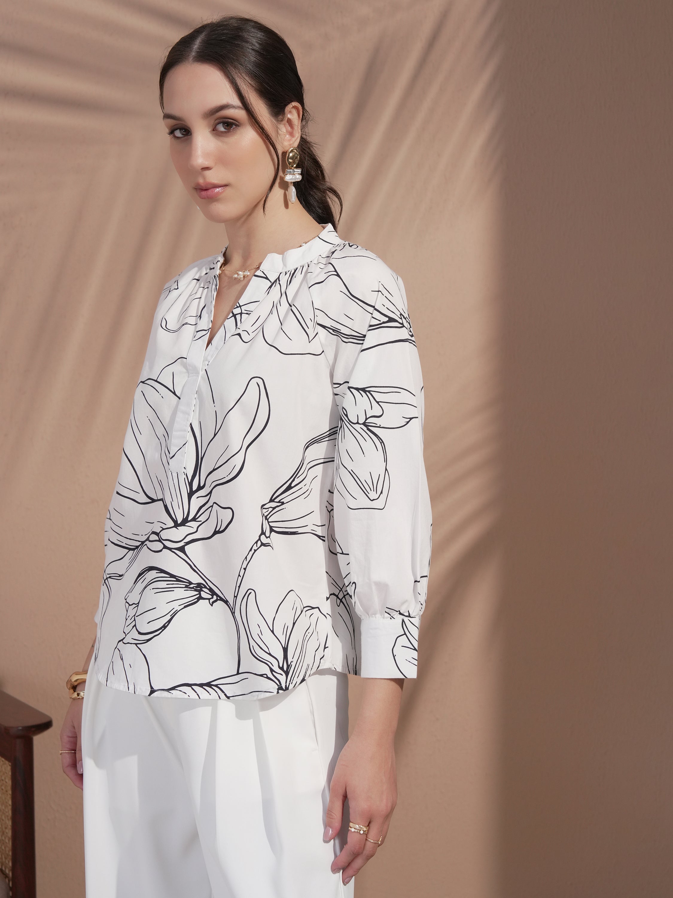 Vara By Vishudh Women White Printed Top - White - Image 4