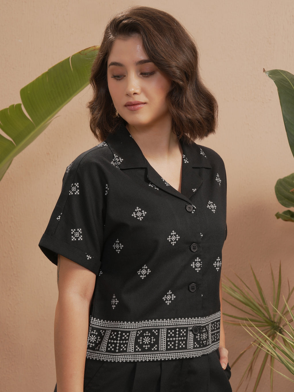 Vara By Vishudh Women Black Printed Boxy Fit Casual Shirt - Black - Image 6