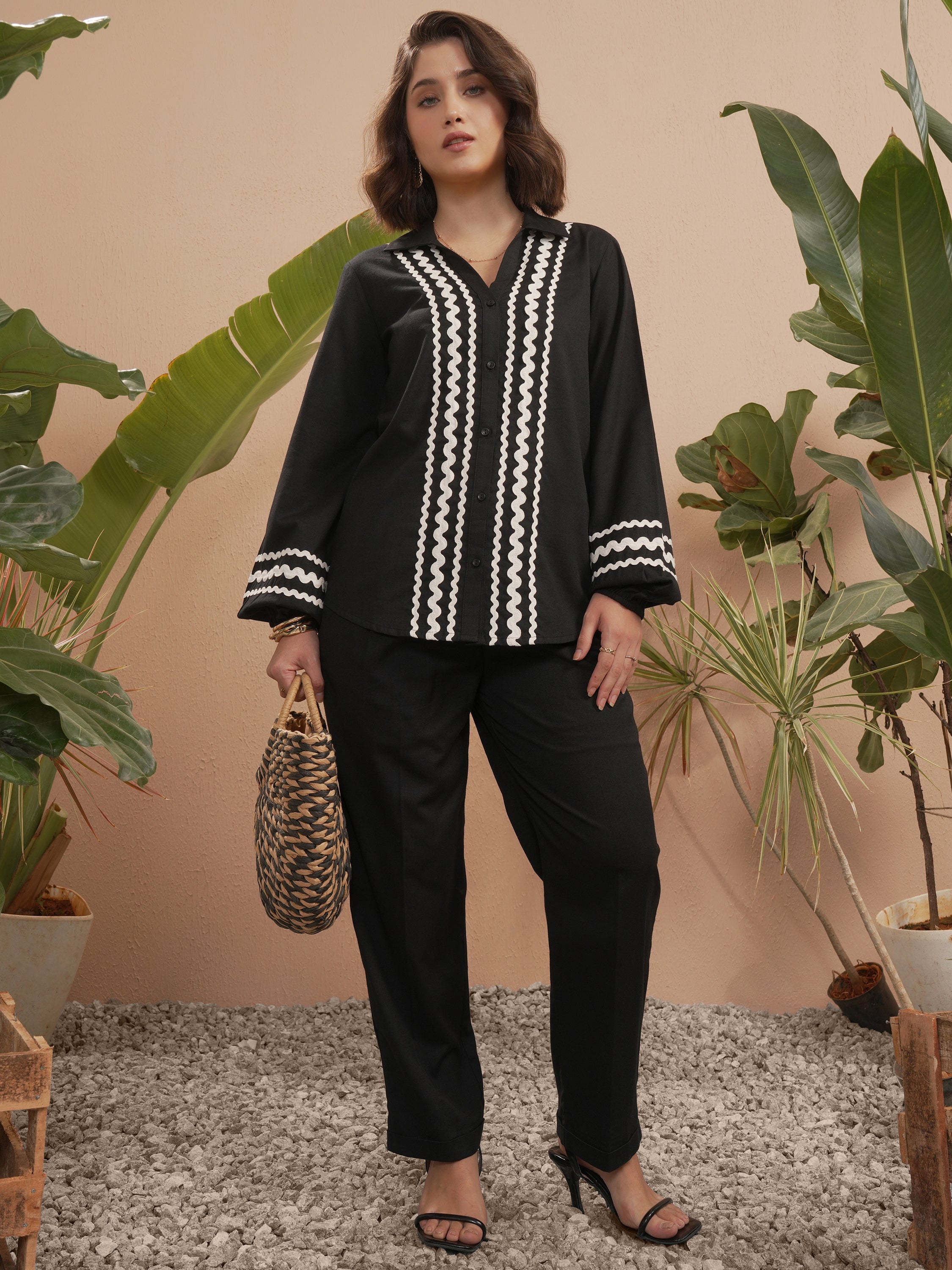 Vara By Vishudh Women Black Solid Casual Shirt - Black - Image 2