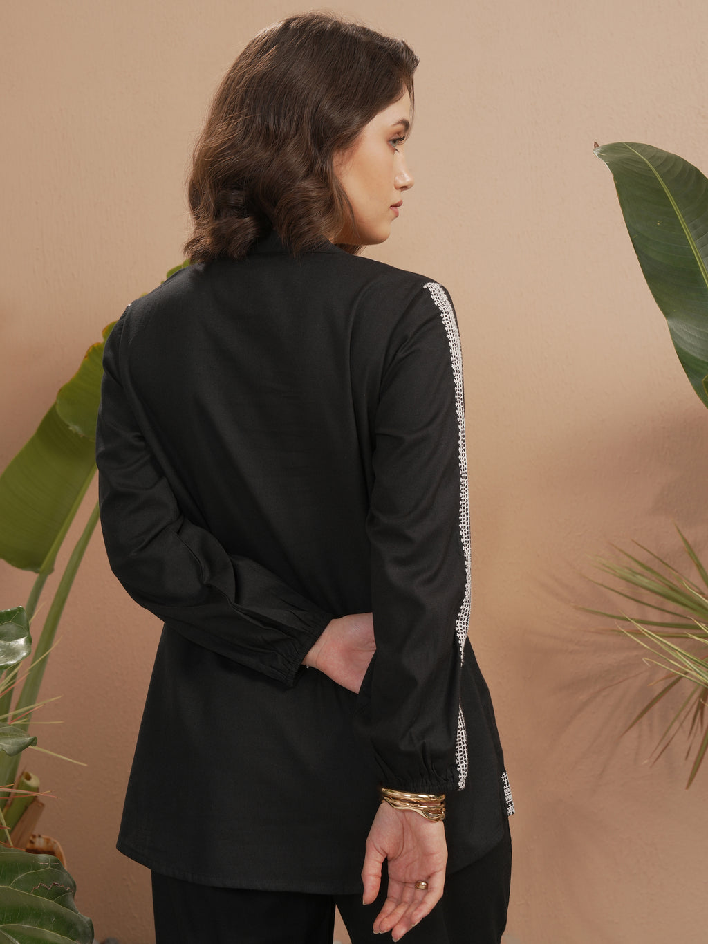 Vara By Vishudh Women Black Embroidered Top - Black - Image 3