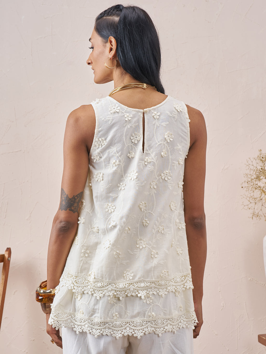 Vara By Vishudh Women White Embroidered Top - White - Image 3