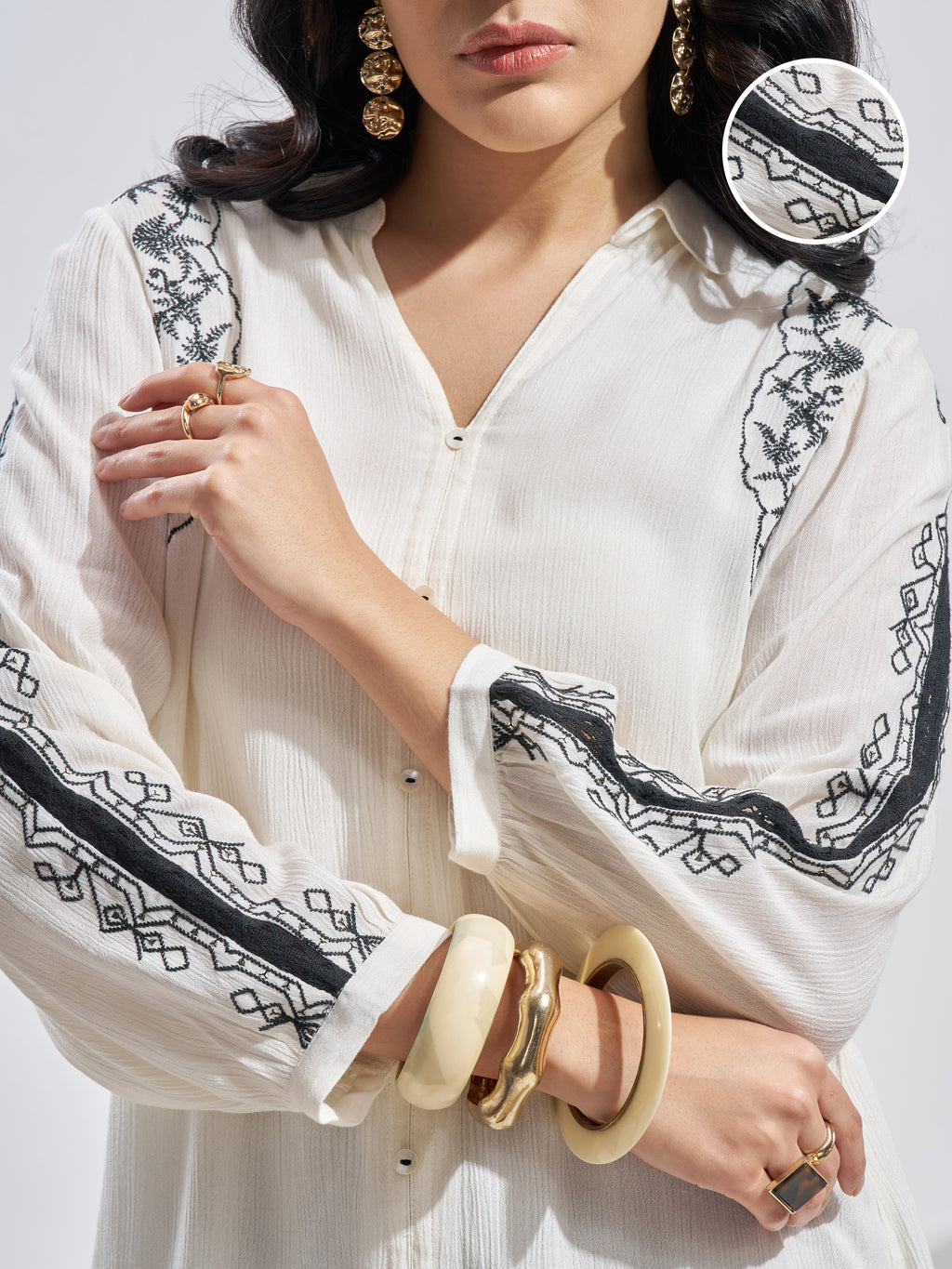 Vara By Vishudh Women White Embroidered Top - White - Image 5