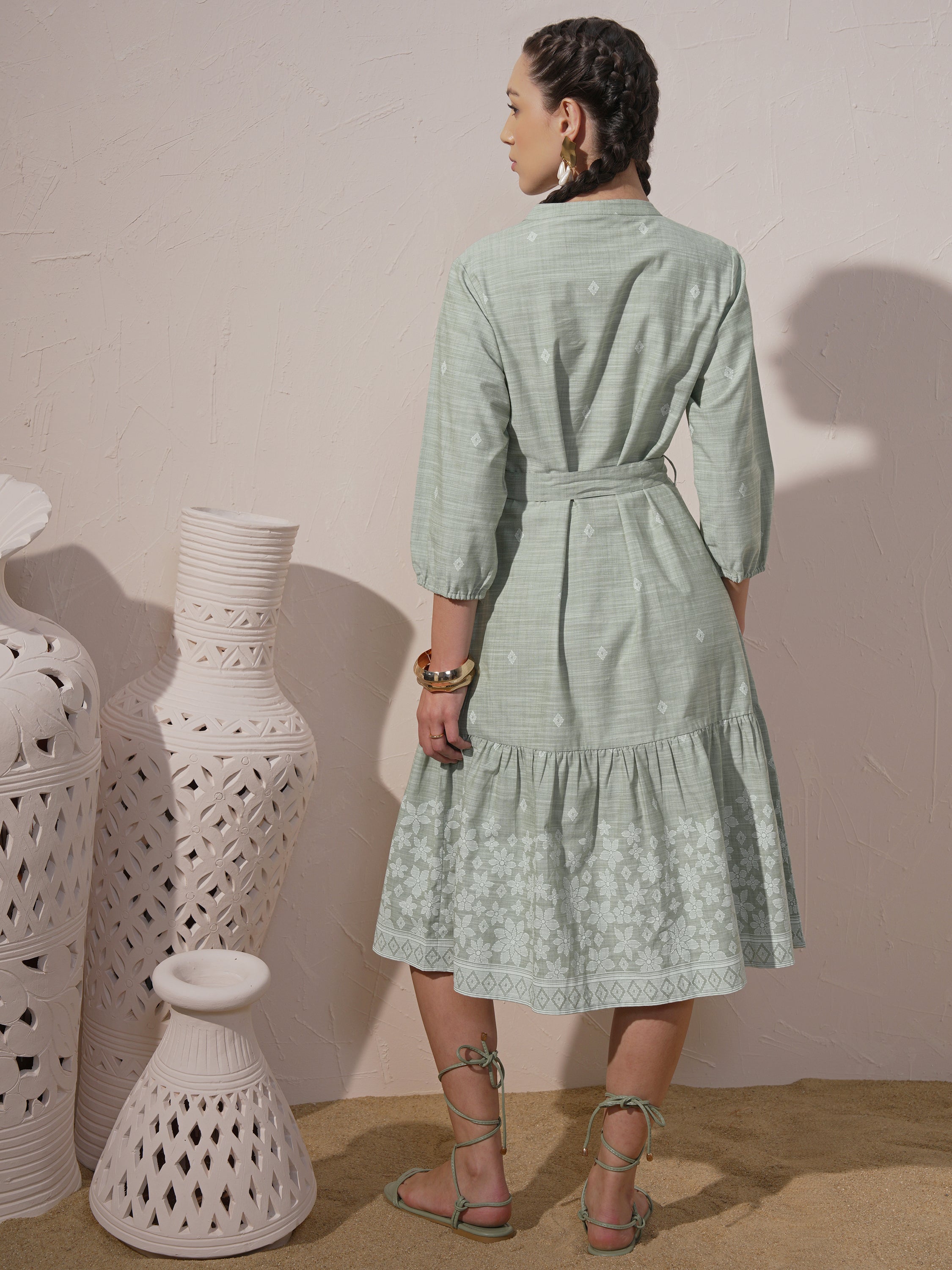 Vara By Vishudh Women Green Printed Fit And Flare Dress - Green - Image 3
