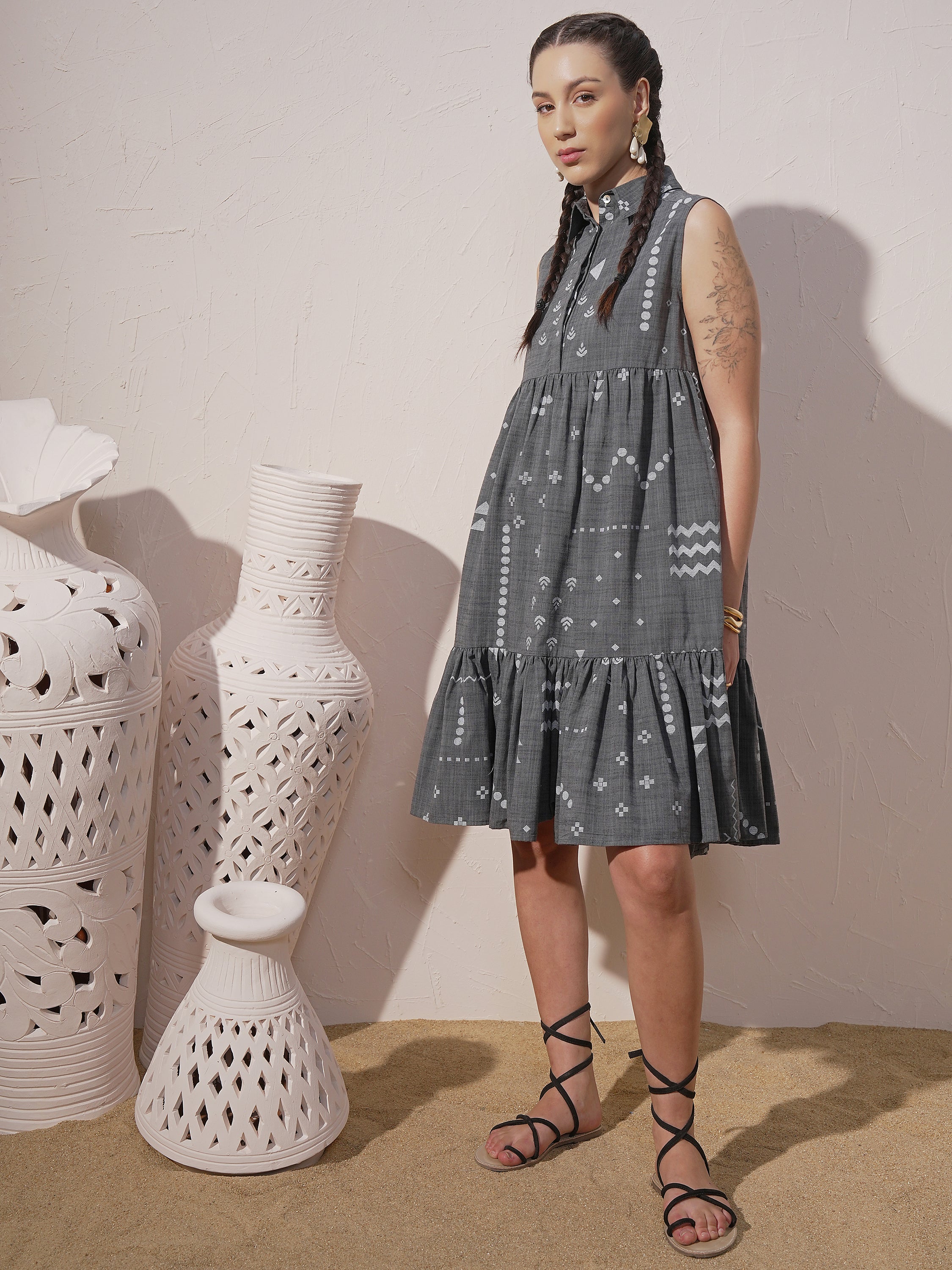 Vara By Vishudh Women Grey Printed Drop-Waist Dress - Grey - Image 2