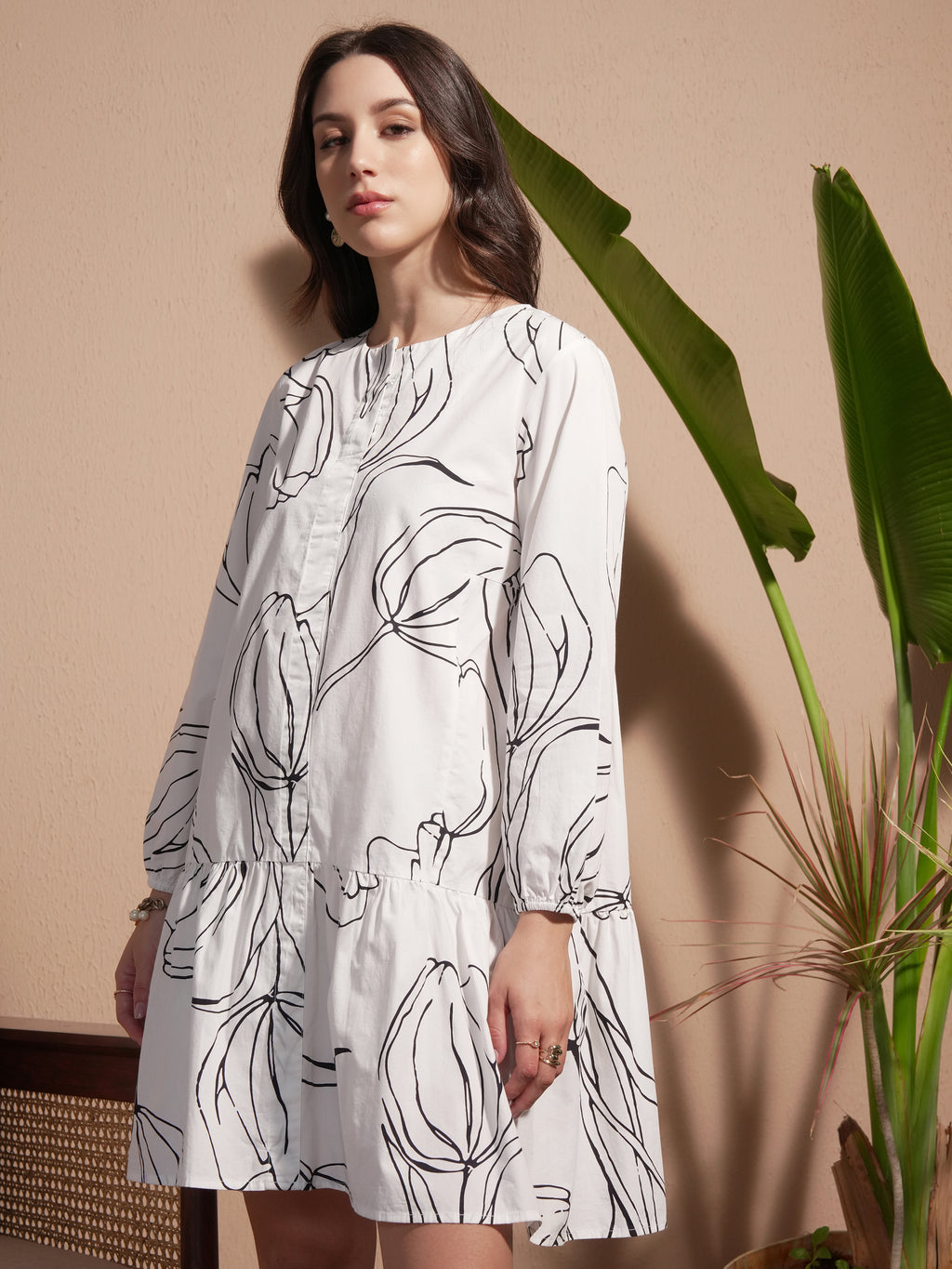 Vara By Vishudh Women White Printed Drop-Waist Dress - White - Image 4