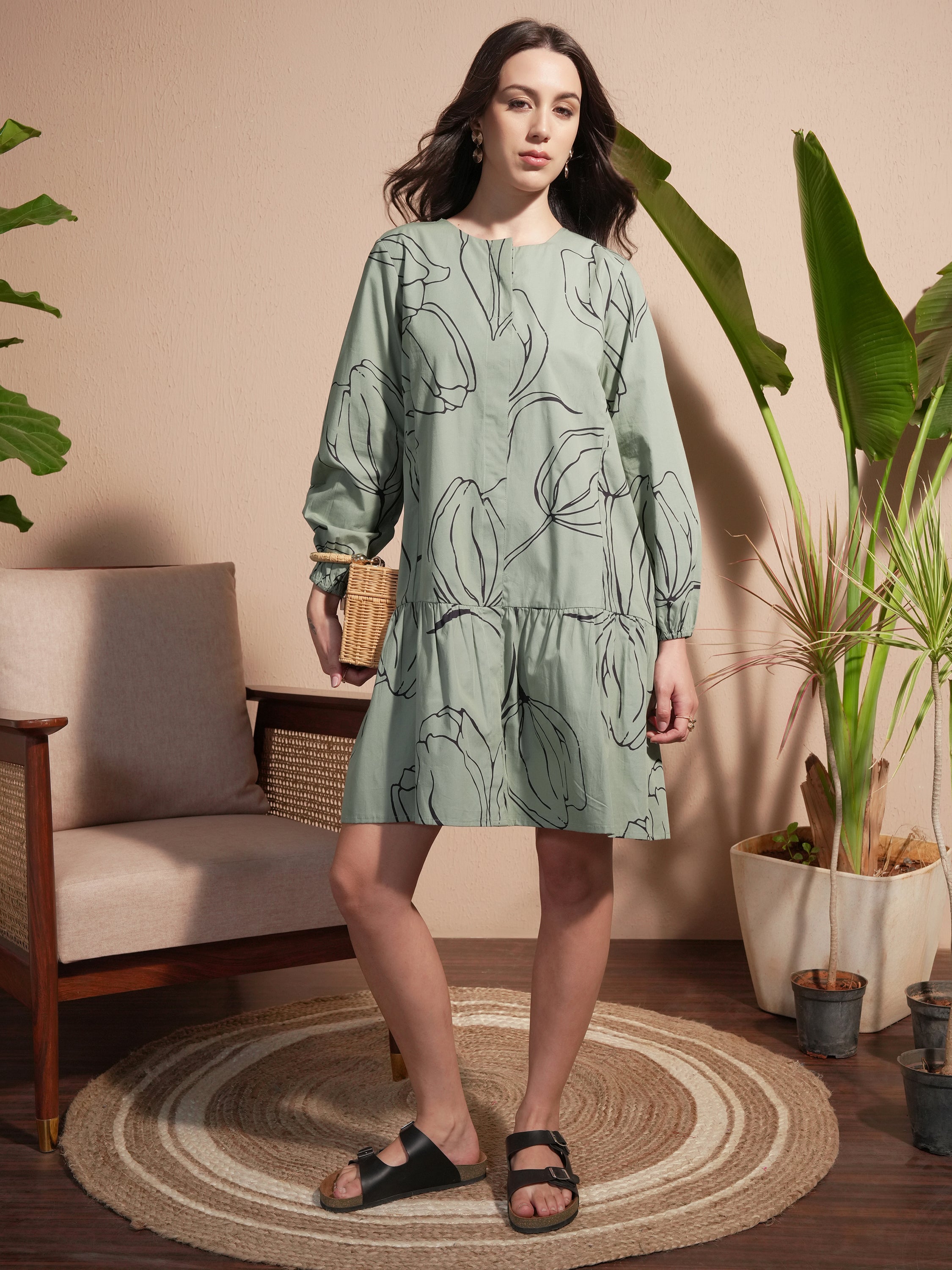Vara By Vishudh Women Green Printed Drop-Waist Dress - Green - Image 2
