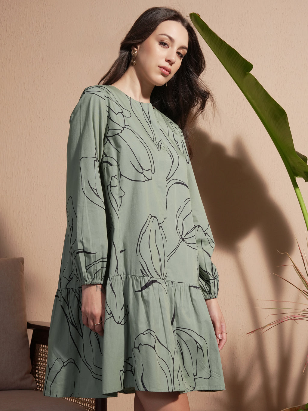Vara By Vishudh Women Green Printed Drop-Waist Dress - Green - Image 6