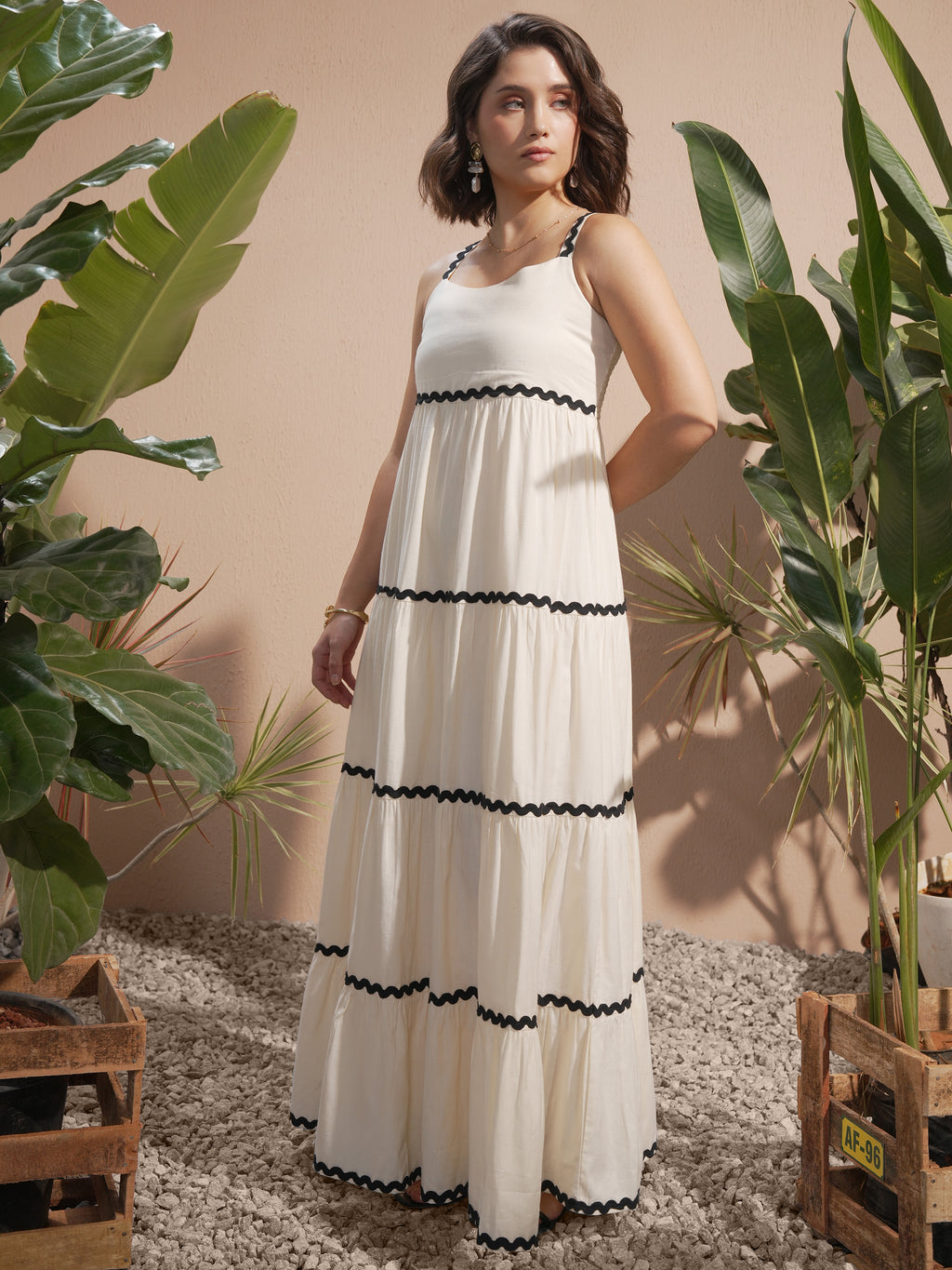 Vara By Vishudh Women Off White Solid A-Line Dress - Off White - Image 2